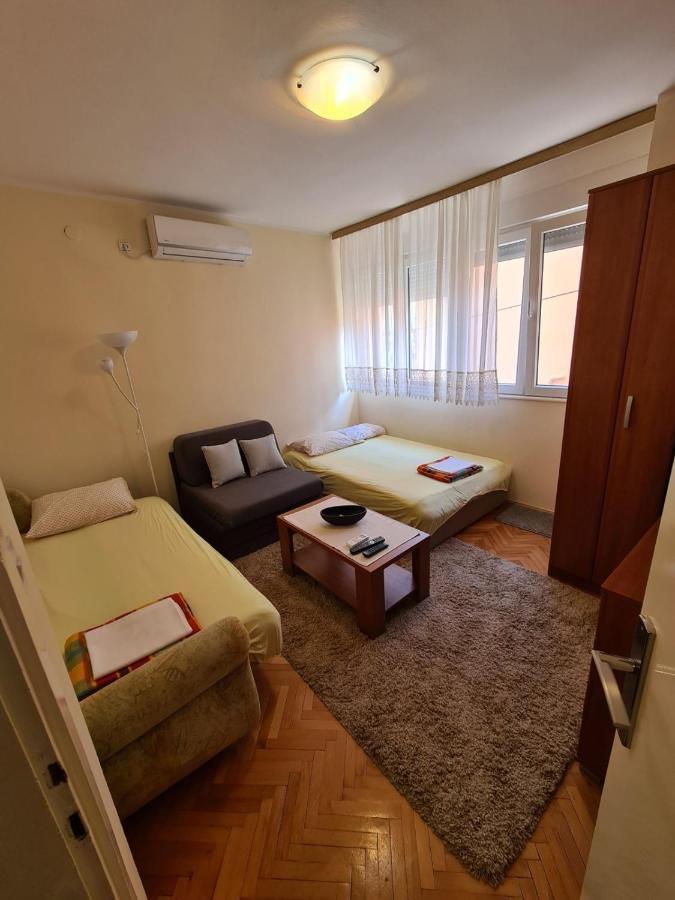 City Centar Apartment Tivat Exterior photo