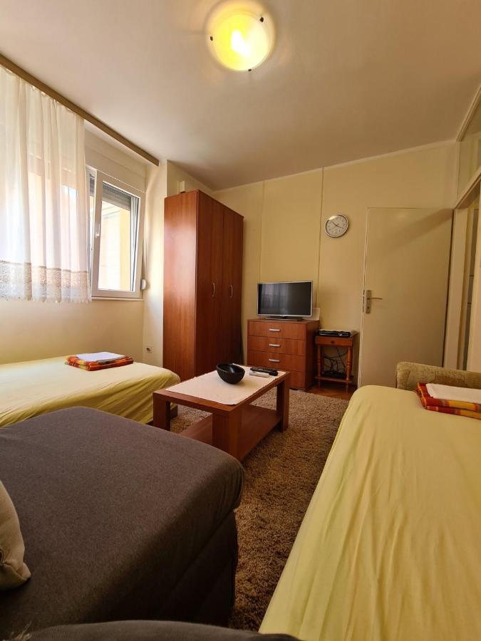 City Centar Apartment Tivat Exterior photo